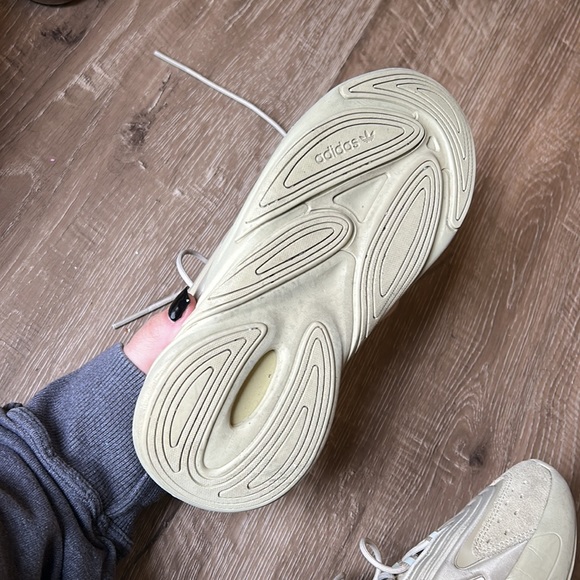 Adidas Adiprene Sneakers - Picture 9 of 10